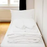 100 M2 Apartment With Free Parking - 15 Min To Center